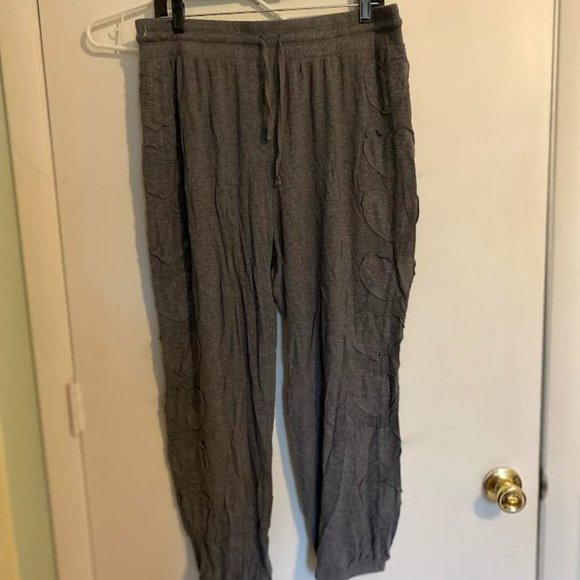 Splendid Grey Jogger Sweatpants with Hearts down the side - Picture 1 of 3